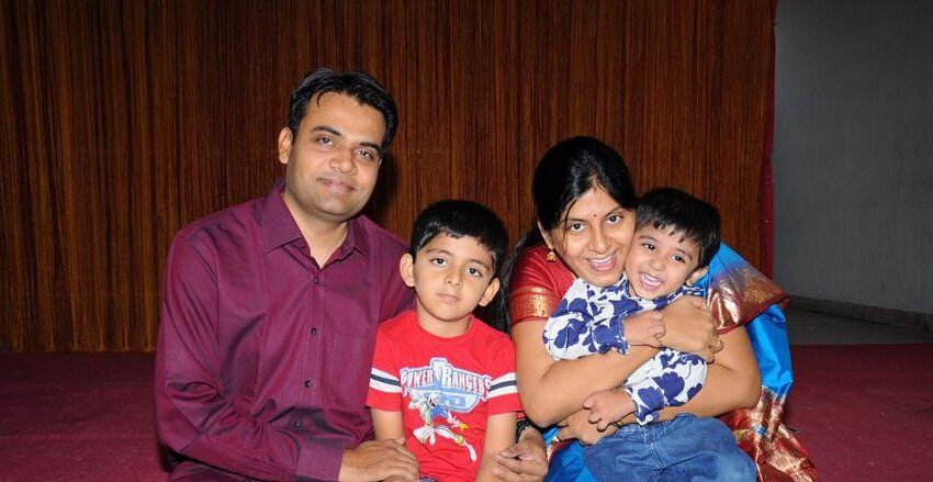  Serial Actress Sravani Unseen Family Photos