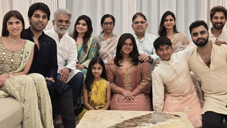 Allu sirish with his family photos
